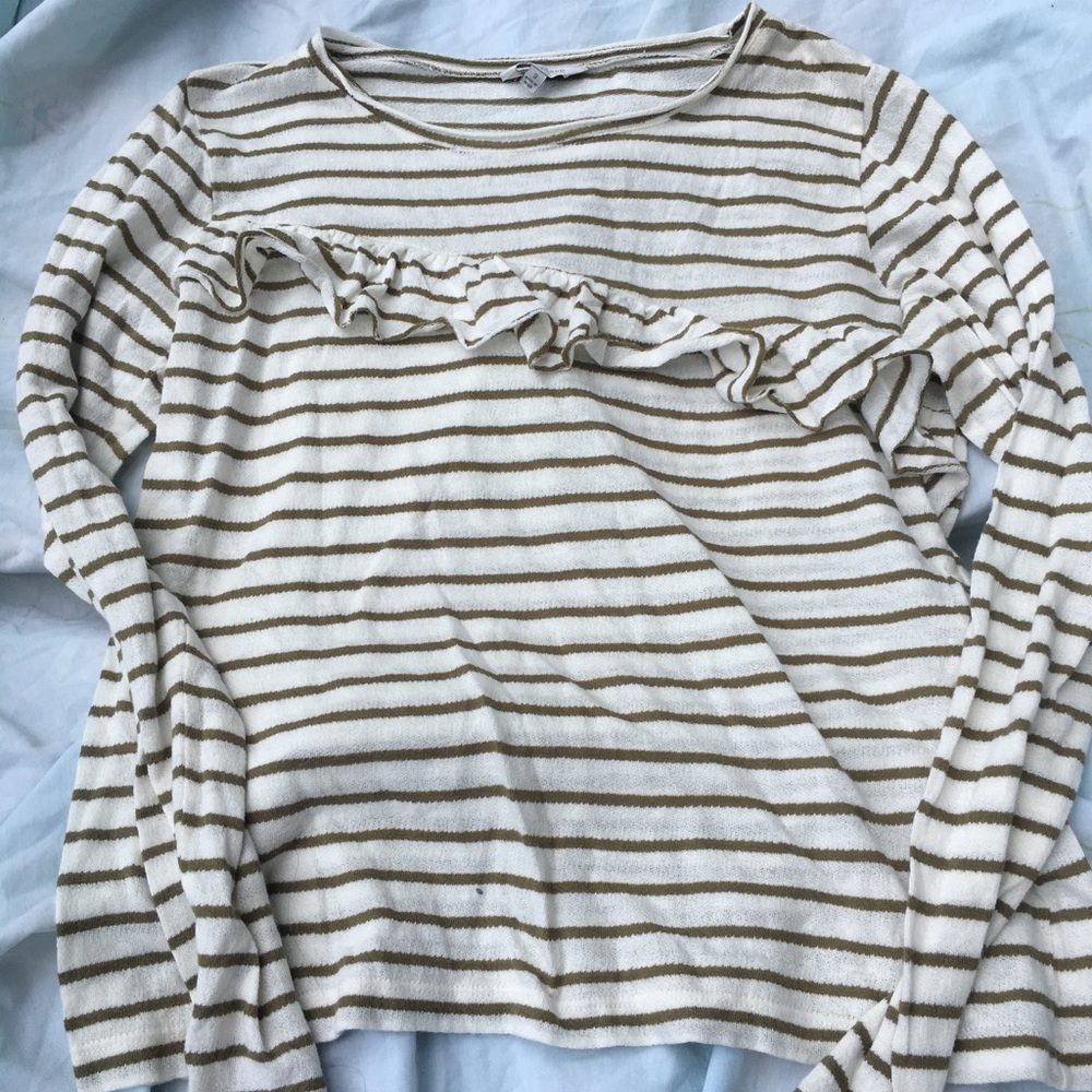 //LUCKY BRAND// Light Ruffle Top
